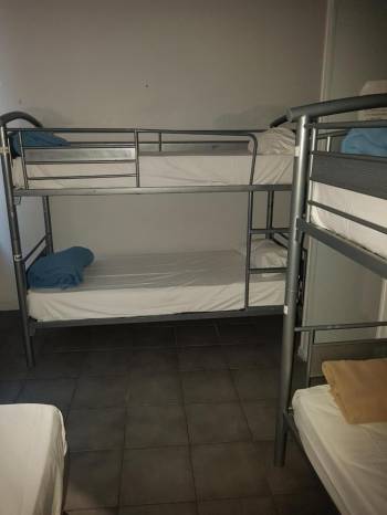 Lit dans Dortoir Masculin1
